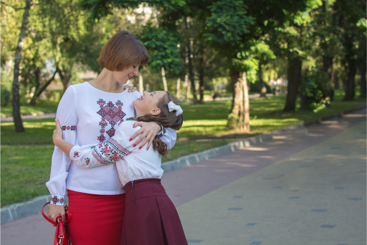 Вишиванка на останній дзвінок